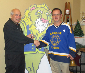 Pendleton Lion Jim Carlins and Barker Lion President 
Scott Ecker.